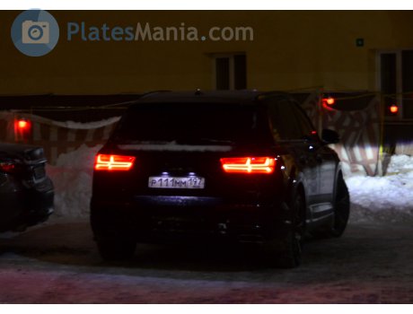 р111мм197, Audi Q7