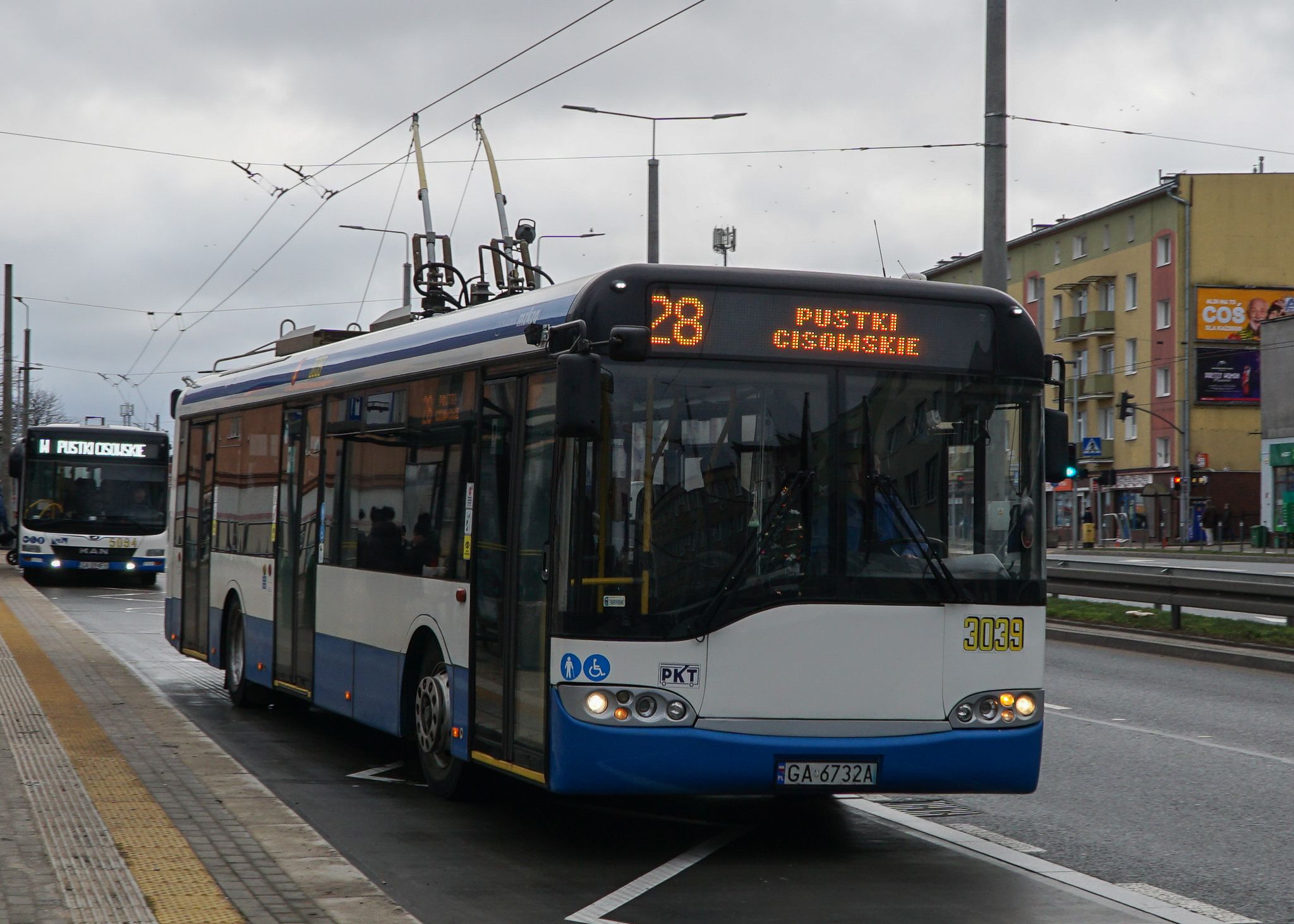 GA 6732A, Solaris Trollino 12 