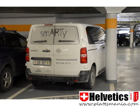 UR 357, Opel Vivaro