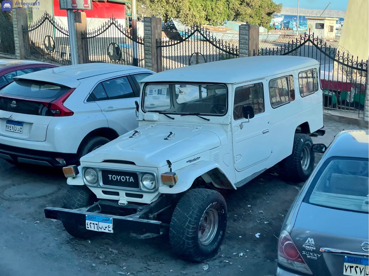 ٤٢٦٦ بسع, Toyota Land Cruiser 40 3-door Troop Carrier (J47), 1960–1984