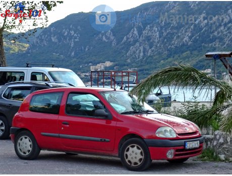 ĆU 016-HL, Renault Clio