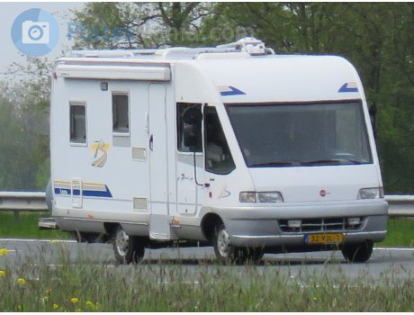 32-VJL-5, Bürstner i-Model