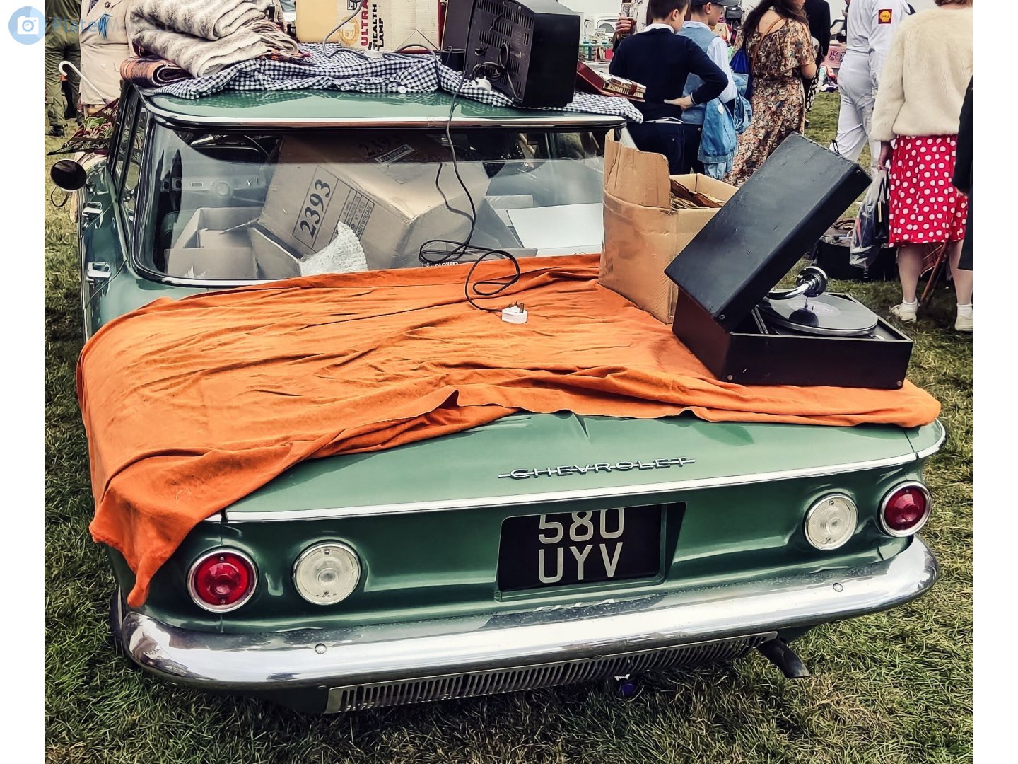 580UYV, Chevrolet Corvair 1st gen 4-door Sedan (69; Z-body), 1959–1964