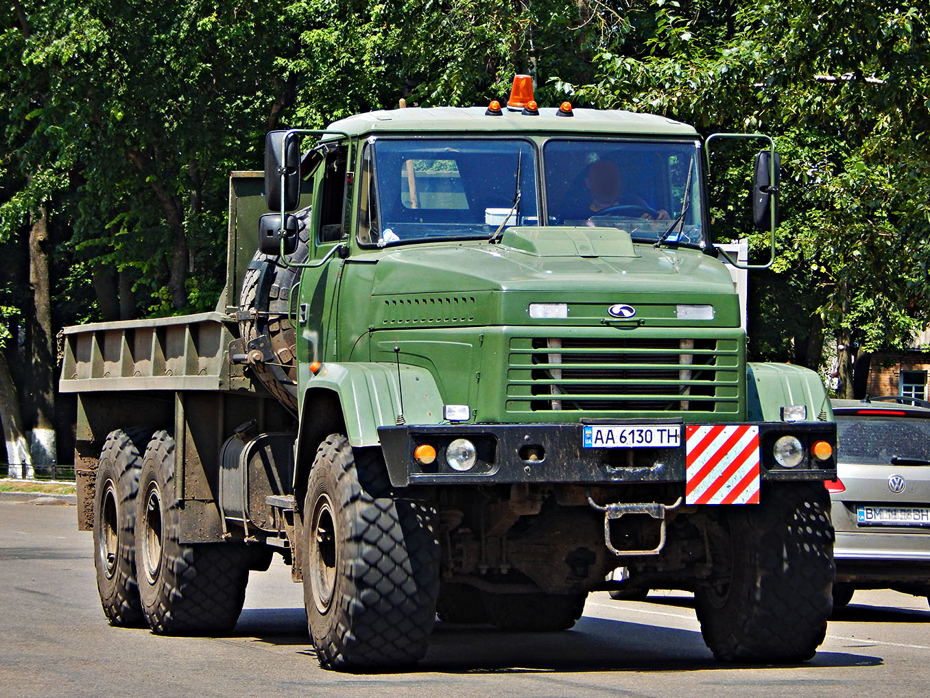 AA 6130 TH, KrAZ 6322 