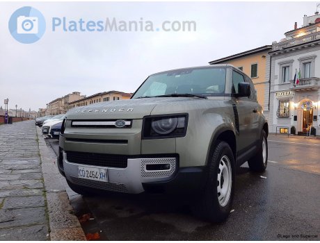 CD 2464 XH, Land Rover Defender