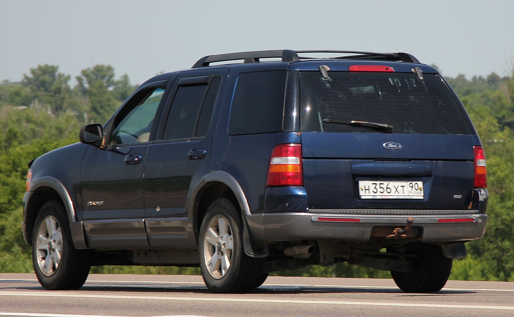 н 356 хт 90, Ford Explorer 3rd gen SUV (U152), 2000–2005