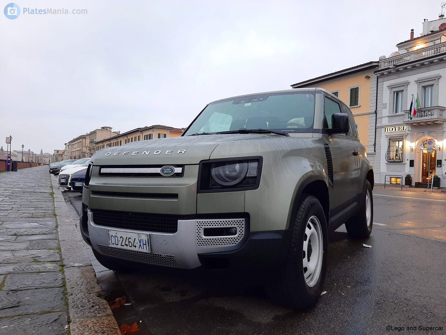 CD 2464 XH, Land Rover Defender 2nd gen 90