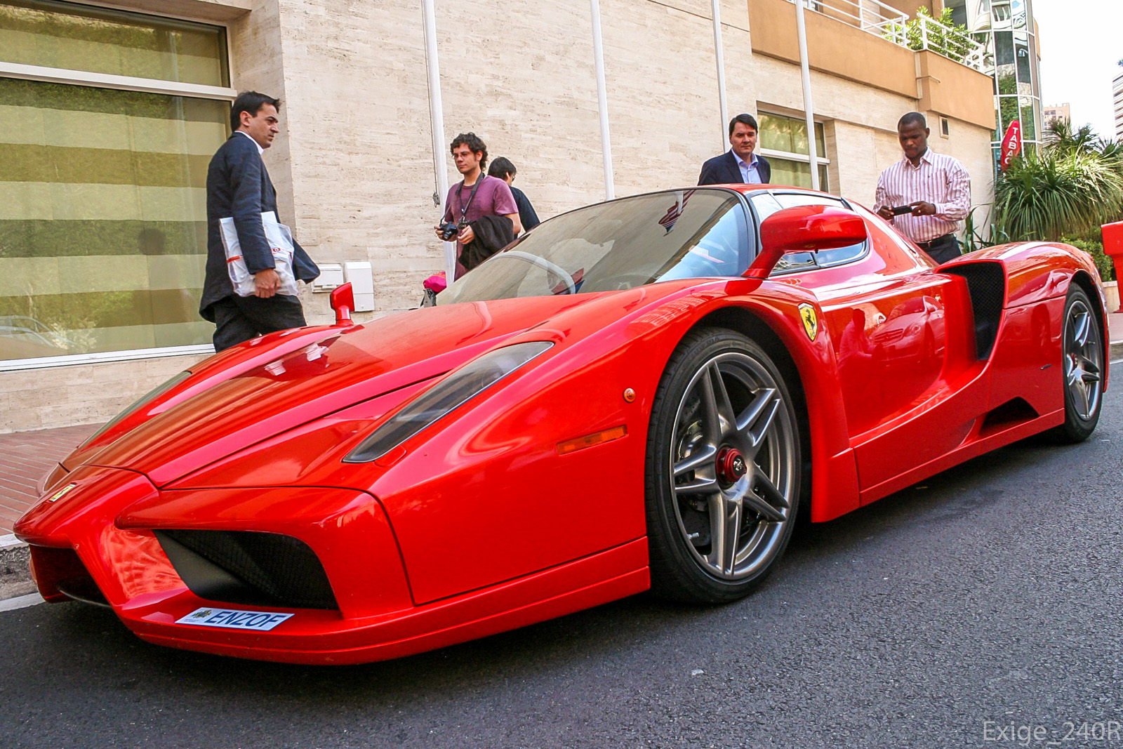 ENZ0F, Ferrari Enzo 1st gen (F140), 2002–2004