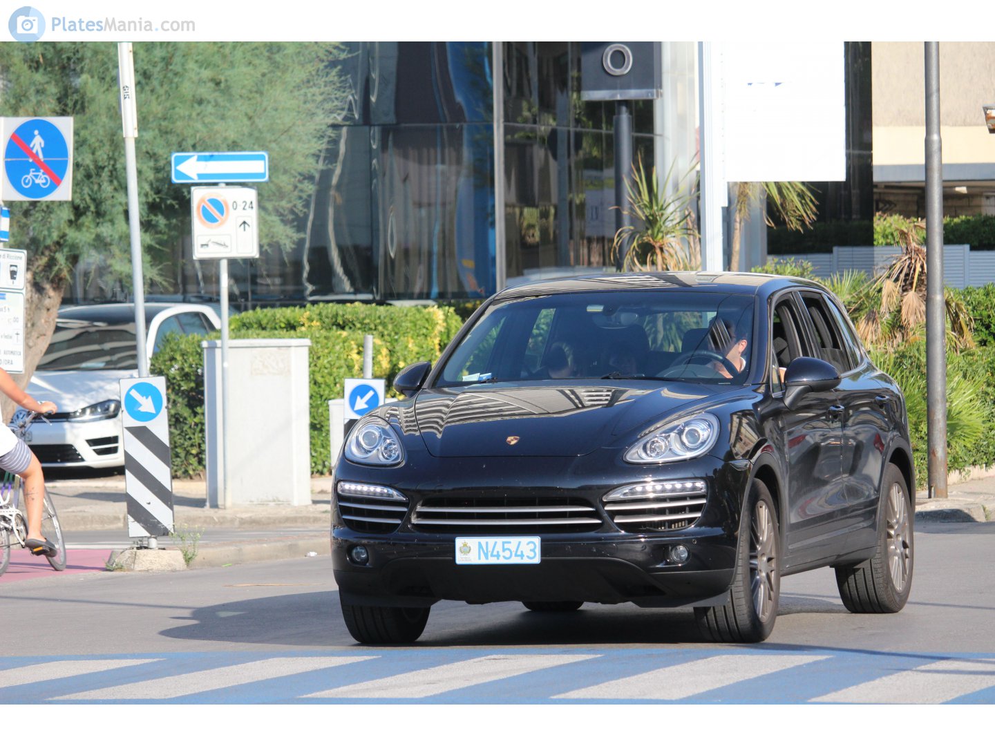N4543, Porsche Cayenne 2nd gen (958; 92A), 2010–2014