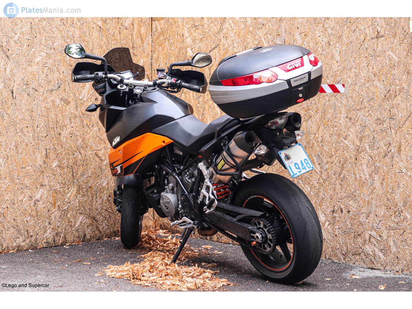 L948, KTM Supermoto 