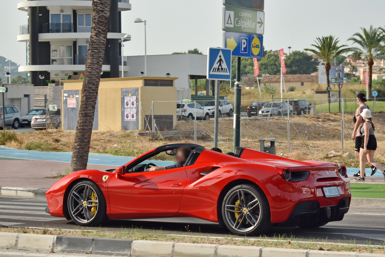 RR000, Ferrari 488 1st gen Spider (F142M), 2015–2019