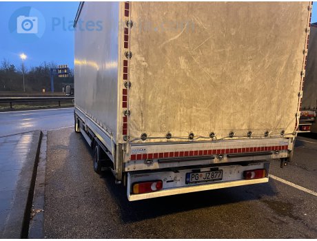 PG JZ877, Renault Master