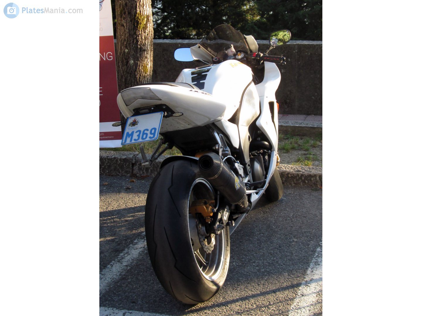 M369, Kawasaki Ninja ZX-10R 1st gen, 2004–2005
