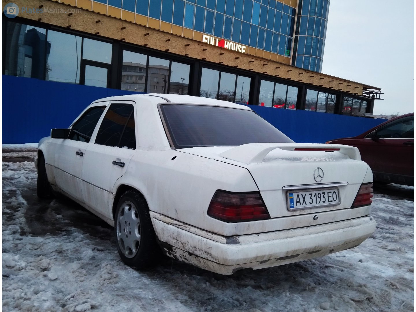 AX 3193 EO, Mercedes-Benz E-Klasse 1st gen Sedan (W124), 1984­–1995
