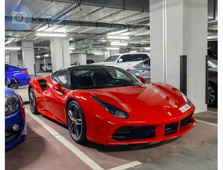 1 450, Ferrari 488