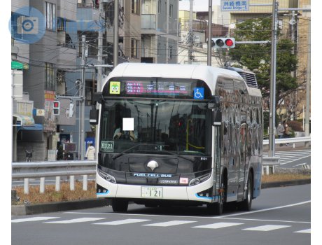 足立 230 い 121, Toyota Sora