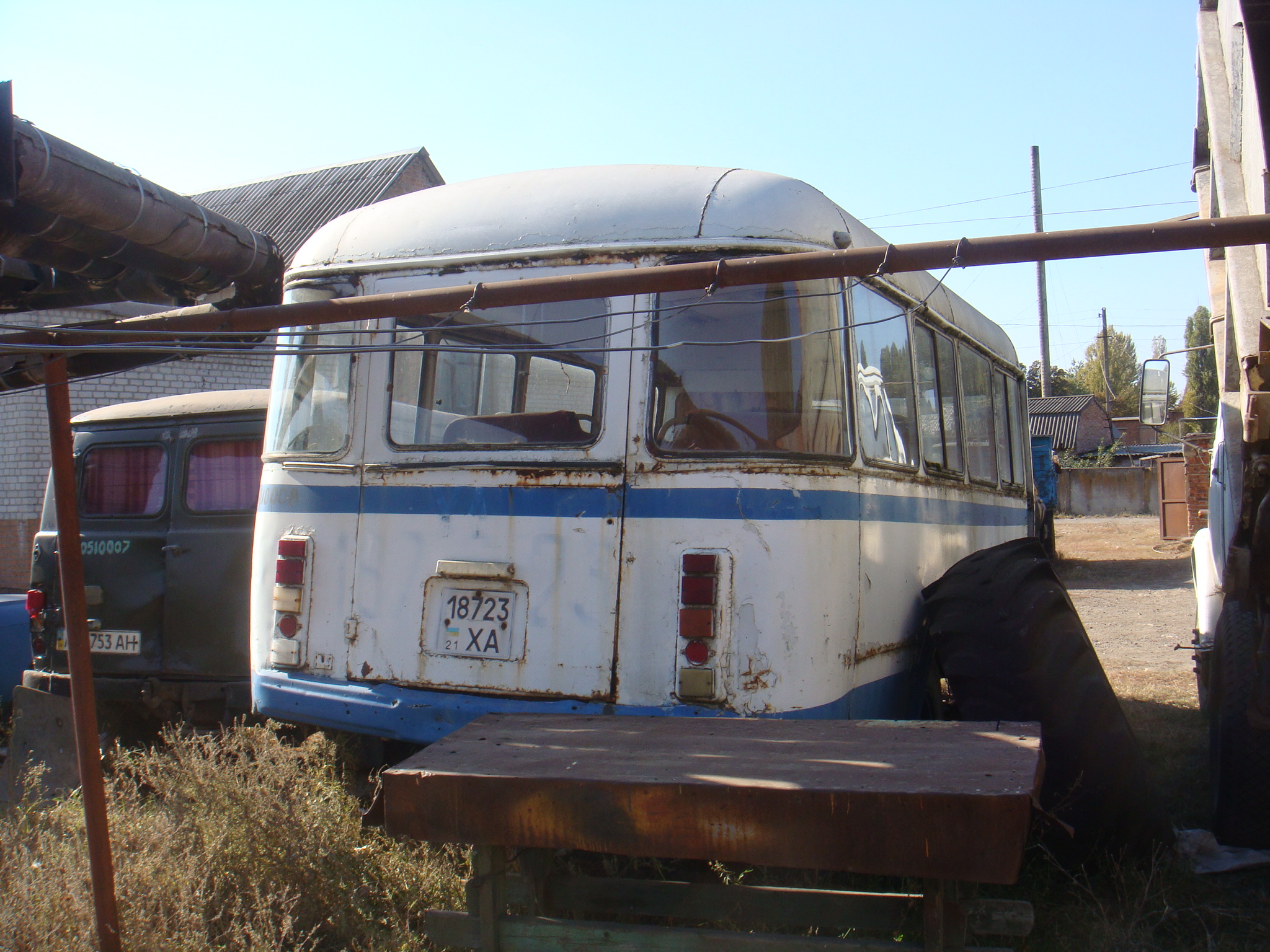 21 187-23 XA, KAvZ 3270 / 3271 