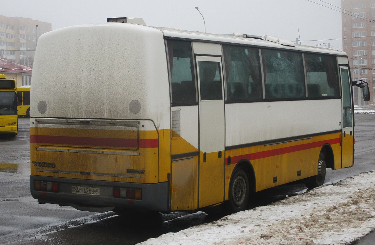 AH 4269-5, Berkhof Excellence Excellence Midi