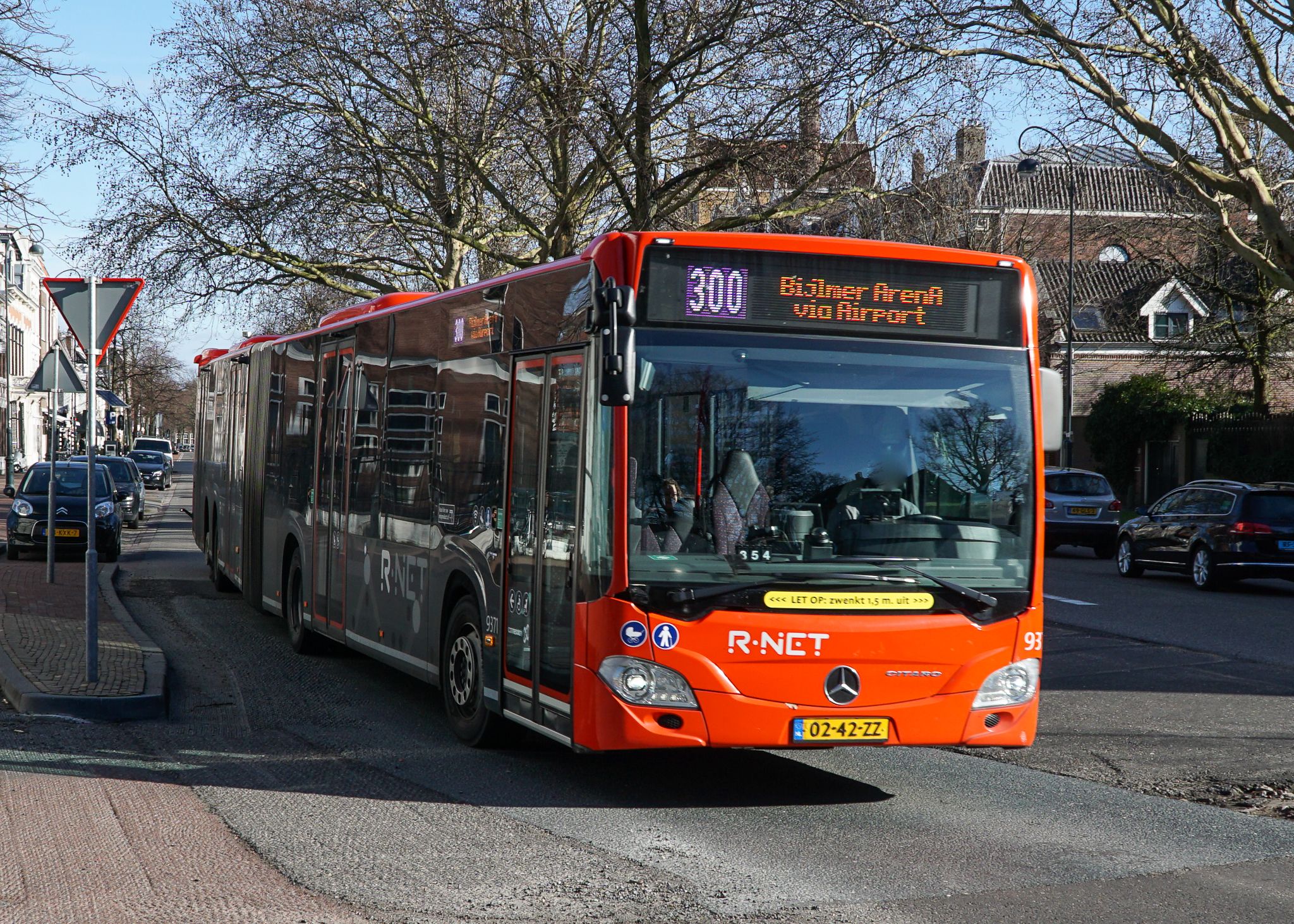 02-42-ZZ, Mercedes-Benz CapaCity 