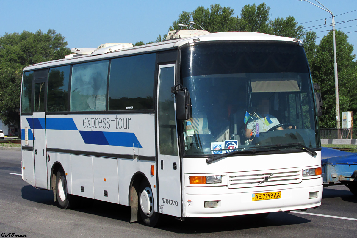 AE 7299 AA, Berkhof Excellence Excellence Midi