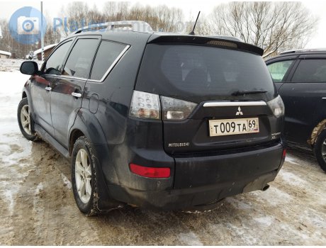 т009та69, Mitsubishi Outlander