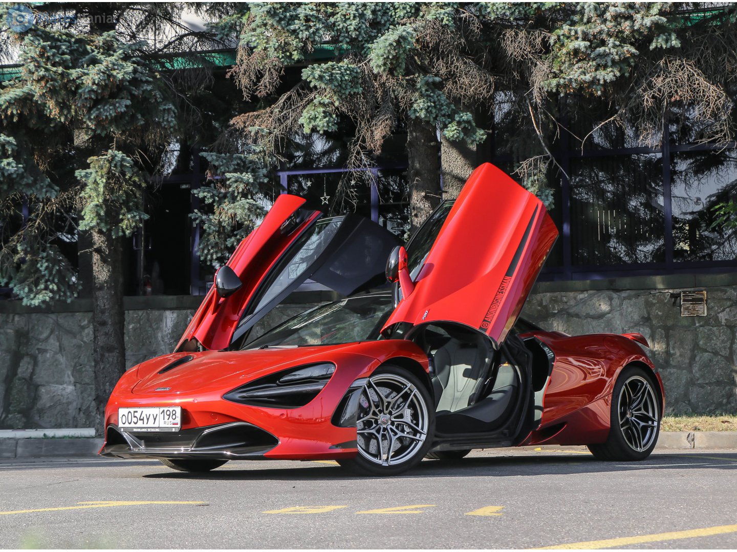 о 054 уу 198, McLaren 720S 720S, 2017–2023