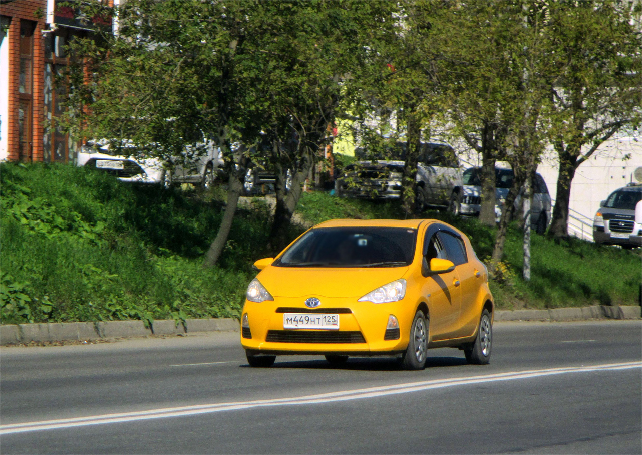 м 449 нт 125, Toyota Aqua 1st gen (NHP10), 2012–2014