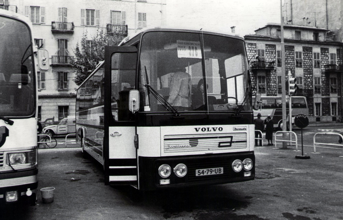 54-79-UB, Jonckheere Bermuda 