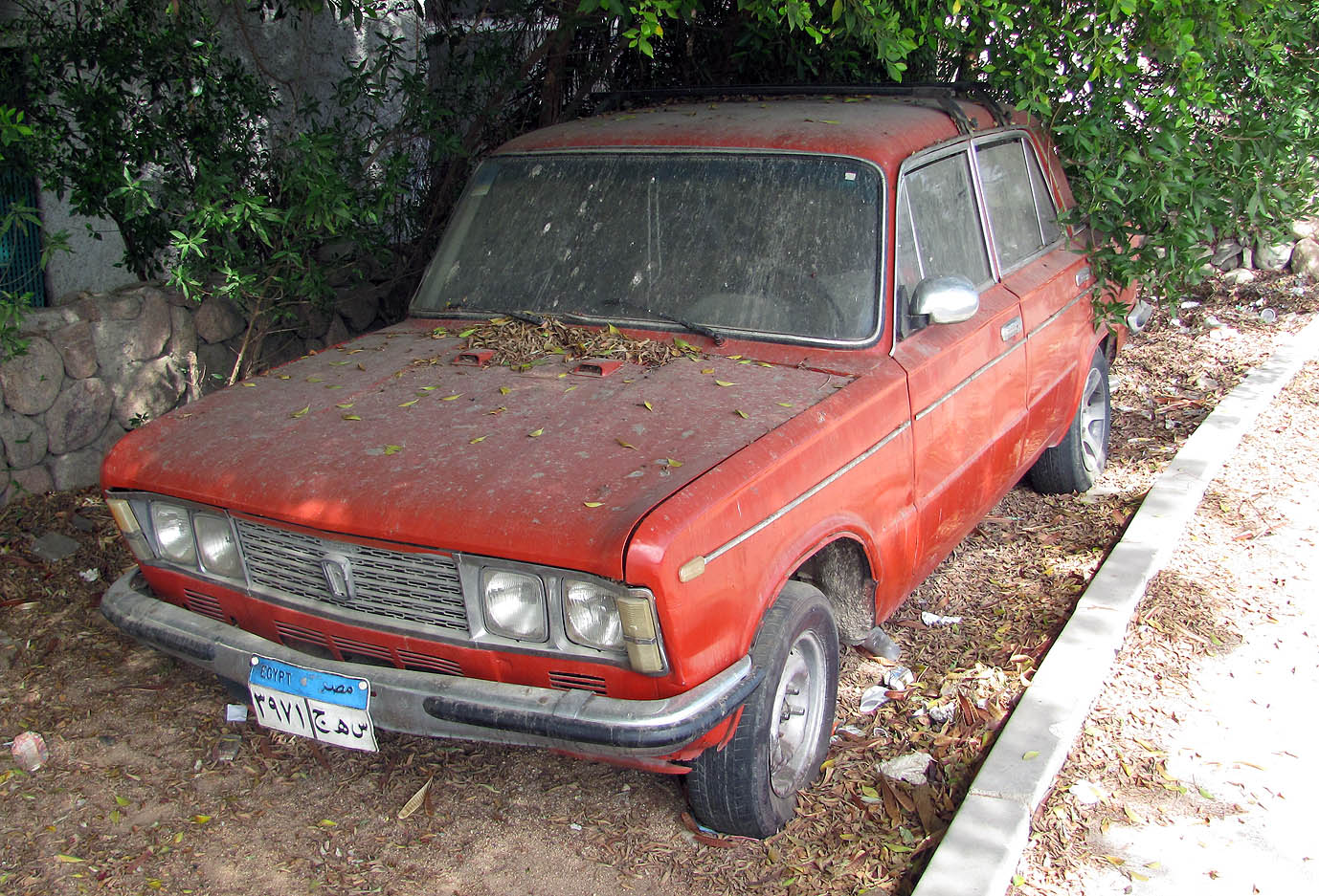 ٣٩٧١ جھس, Polski Fiat 125p 115C Sedan, 1967–1975