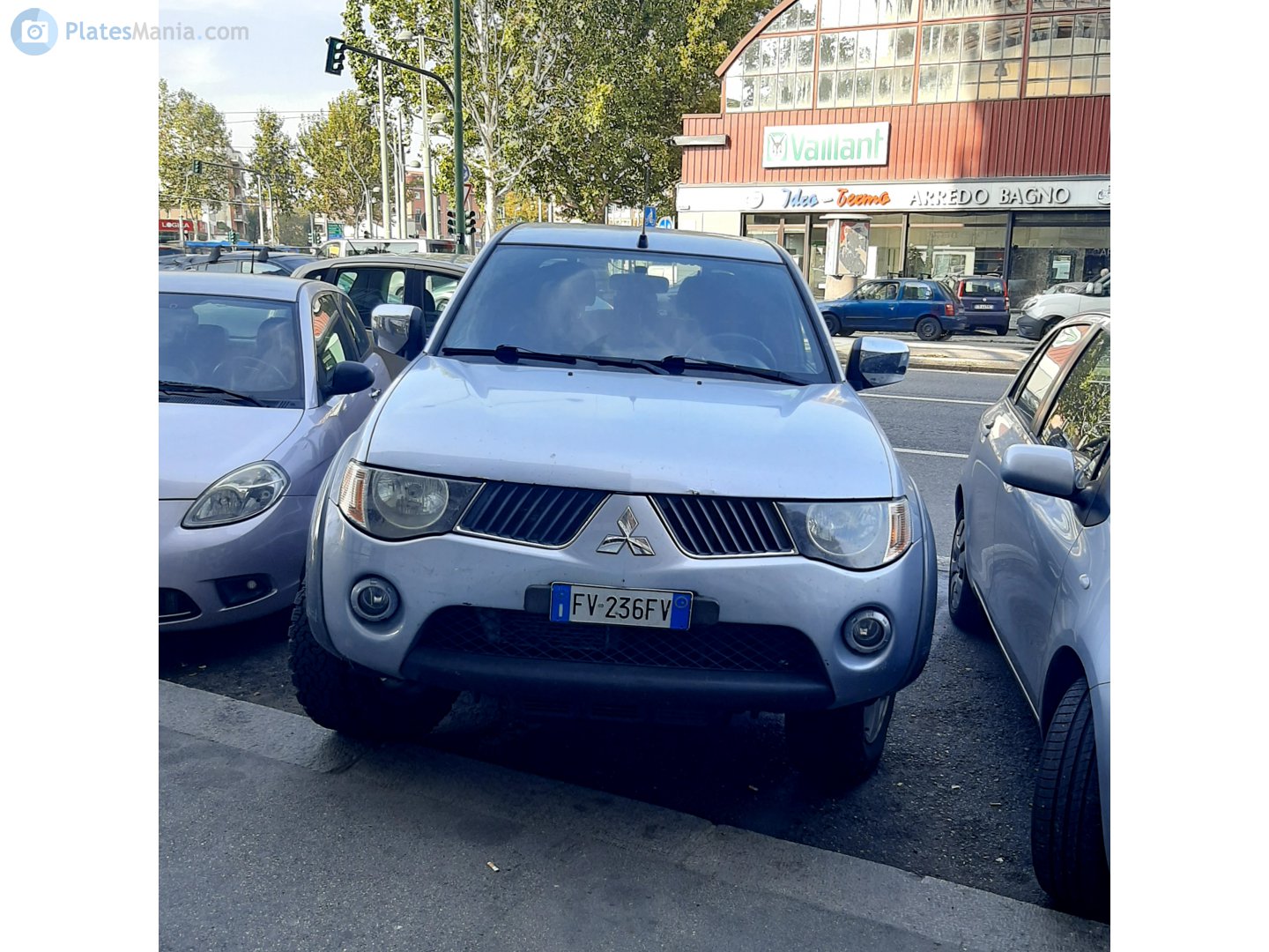 FV 236 FV, Mitsubishi L200 4th gen (KA/KB), 2005–2015 (–2017 for BR-market)