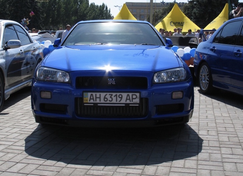 AH 6319 AP, Nissan Skyline 10th gen Coupé (R34), 1998–2001