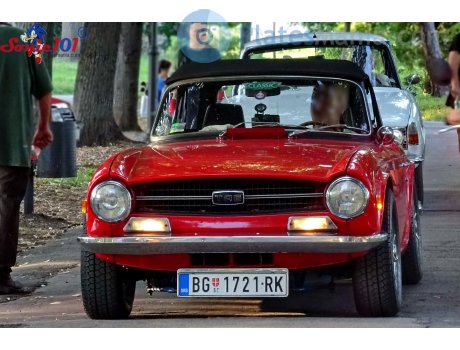 BG 1721-RK, Triumph TR6