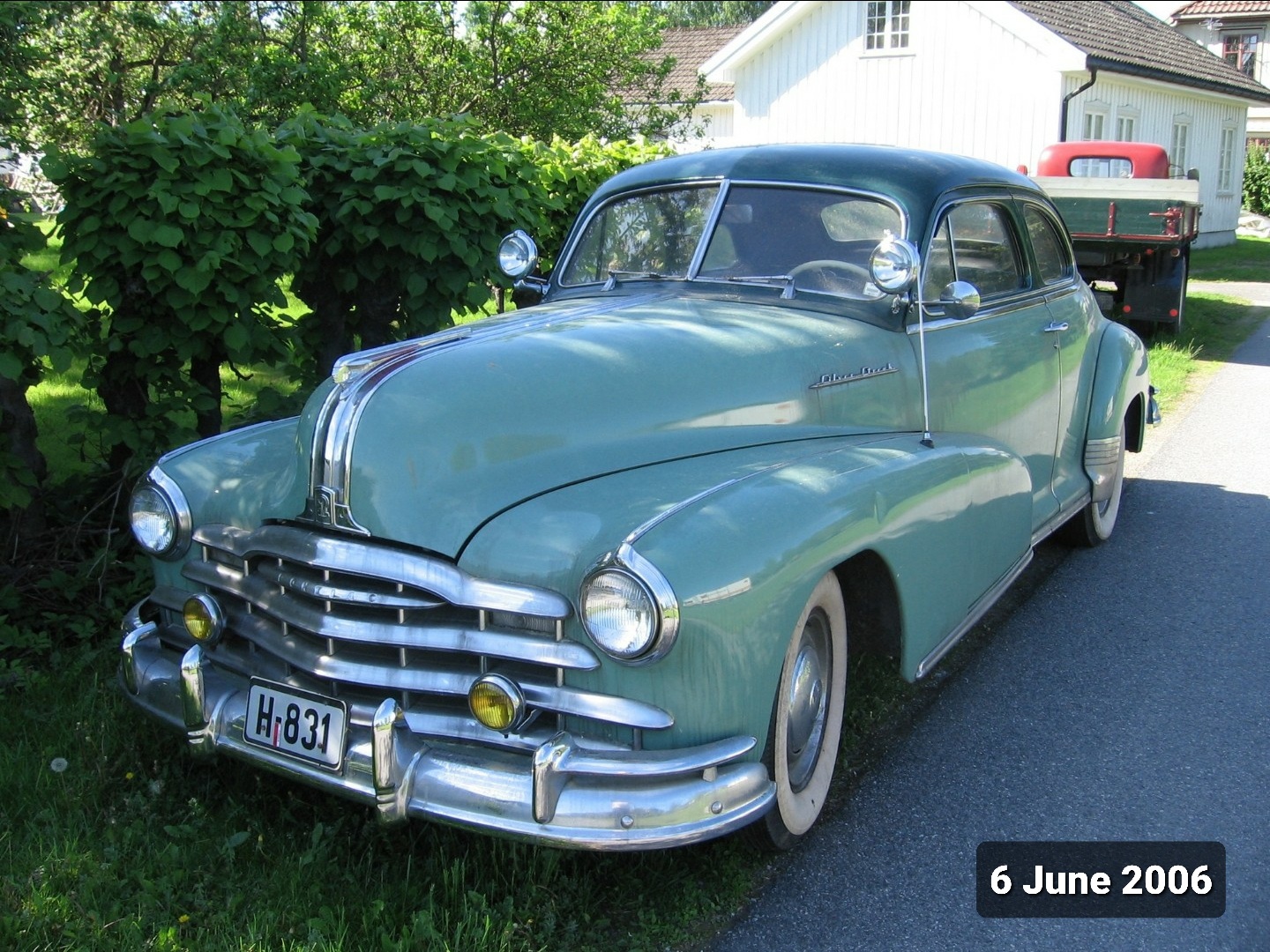 H-831, Pontiac Eight 