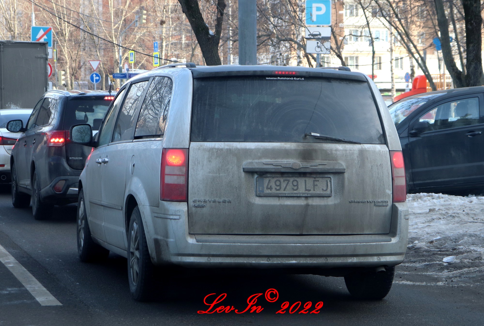 4979 LFJ, Chrysler Grand Voyager 5th gen 2007–2010