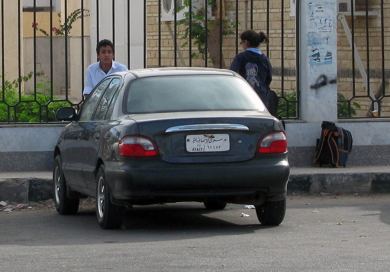 ٦٣٤٥٣, Hyundai Accent 1st gen Sedan (X3), 1994–2000