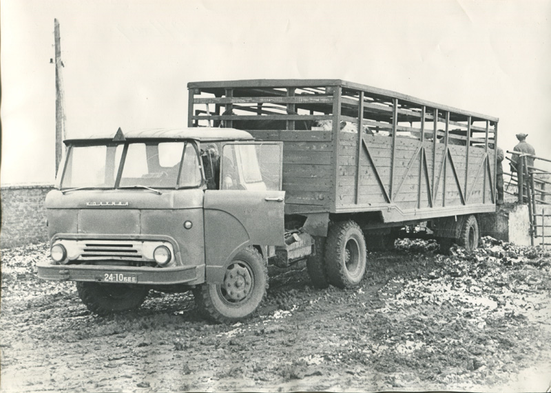 2410 БЕЕ, KAZ 608 