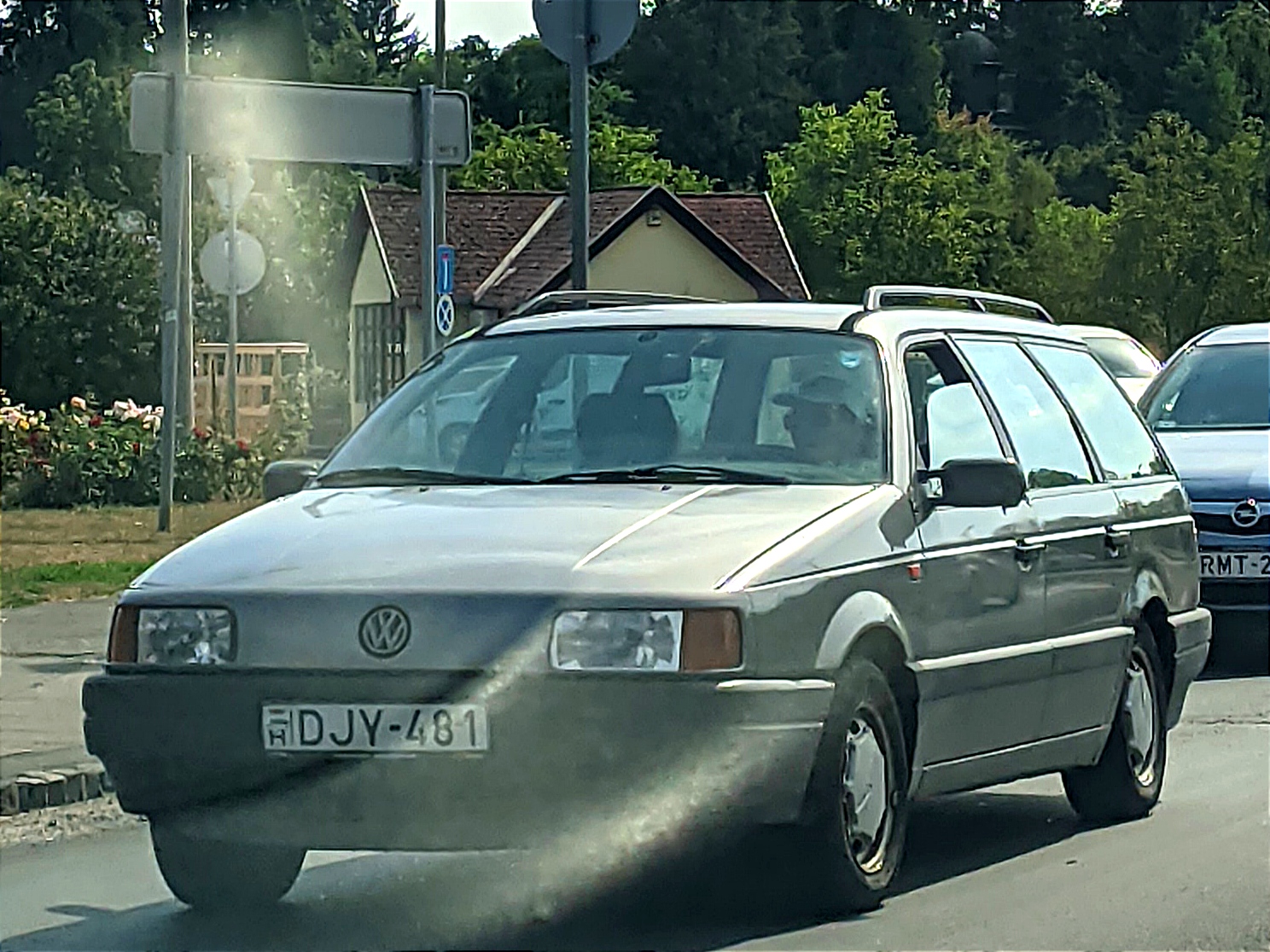 DJY-481, Volkswagen Passat 3rd gen Variant (B3; 35i), 1988–1993
