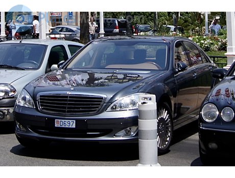 D697, Mercedes-Benz S-Klasse