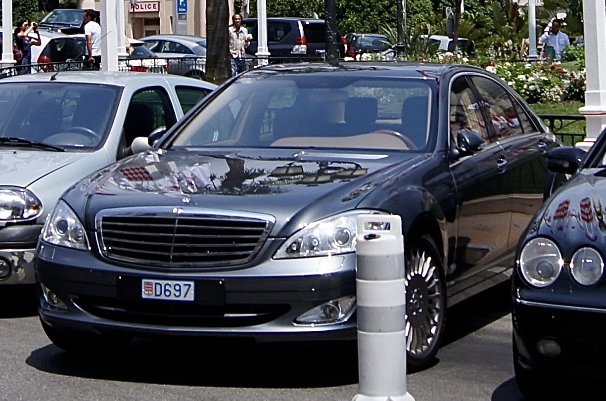 D697, Mercedes-Benz S-Klasse 7th gen (W221/V221), 2005–2013