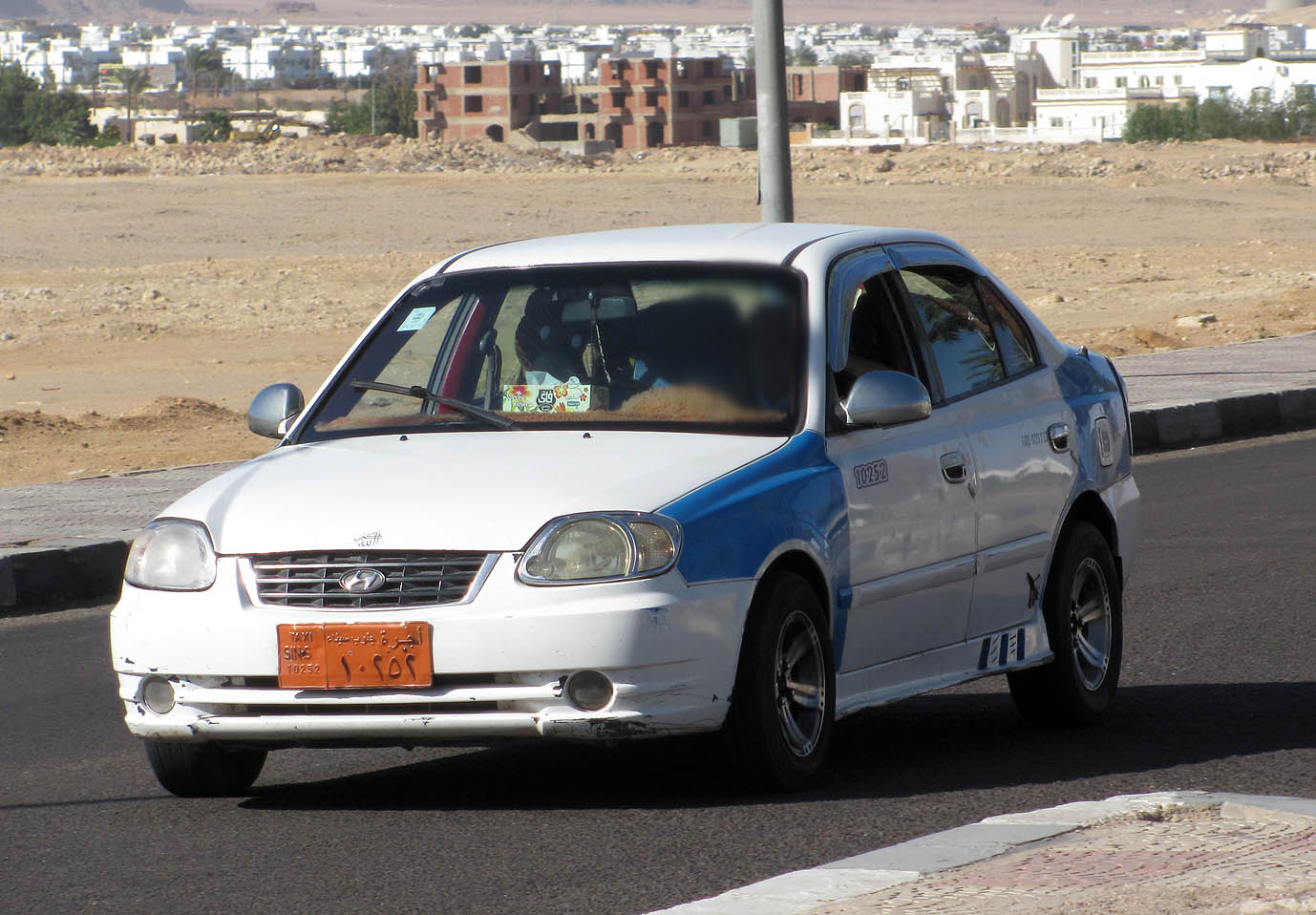 ١٠٢٥٢, Hyundai Verna 1st gen Sedan (LC), facelift, 2003–2019