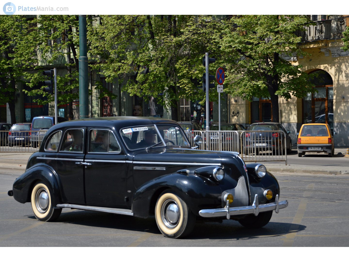 TM 60 YAN, Buick Century 1st gen 4-door Sedan (61; B-body), 3rd facelift, 1938–1939