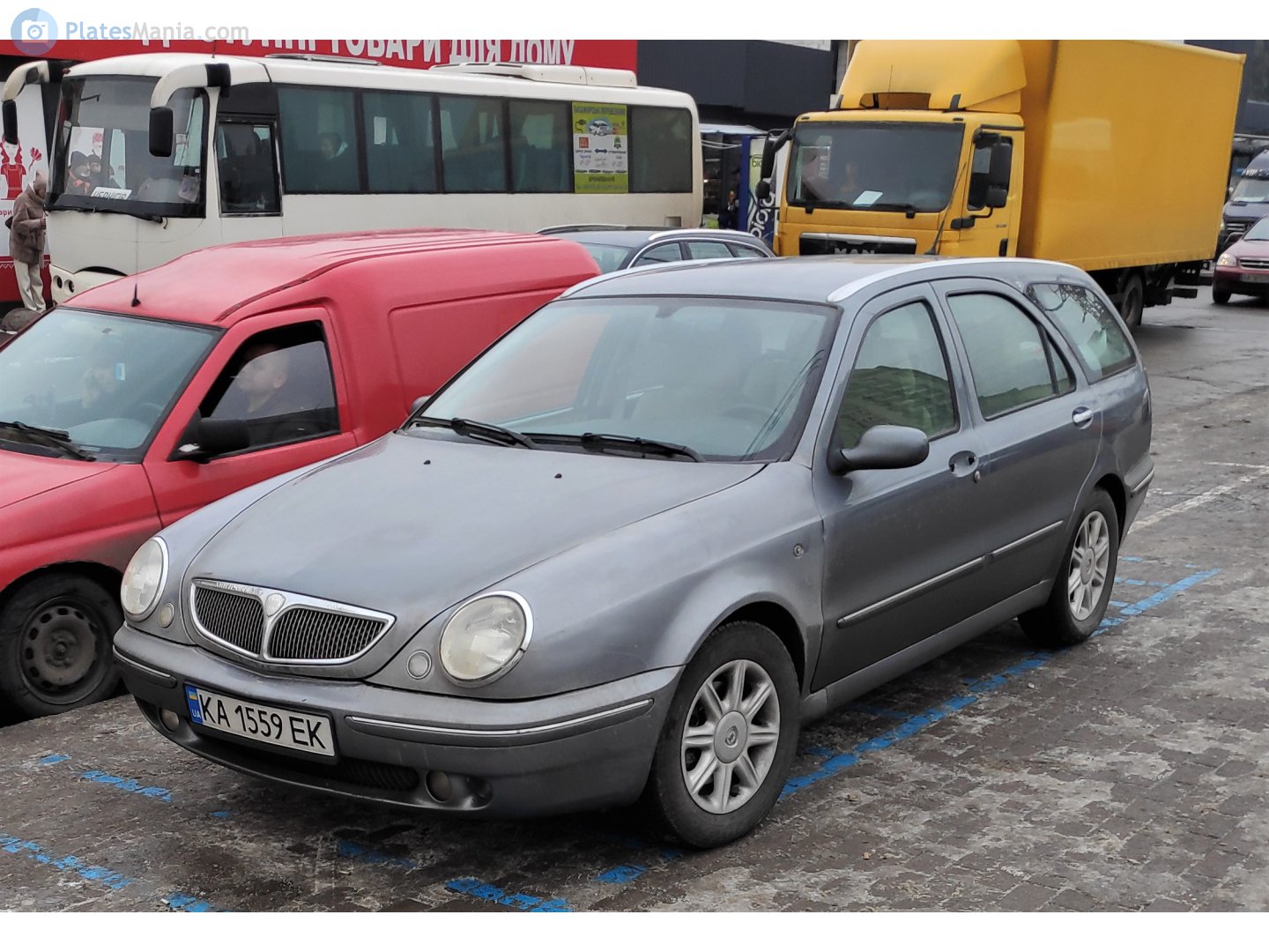 KA 1559 EK, Lancia Lybra 1st gen SW Wagon (839), 1999–2005