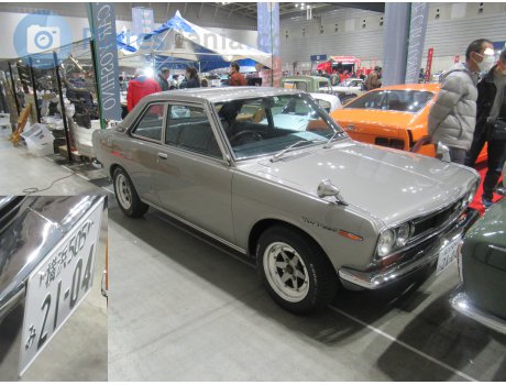 横浜 505 み 2104, Datsun Bluebird