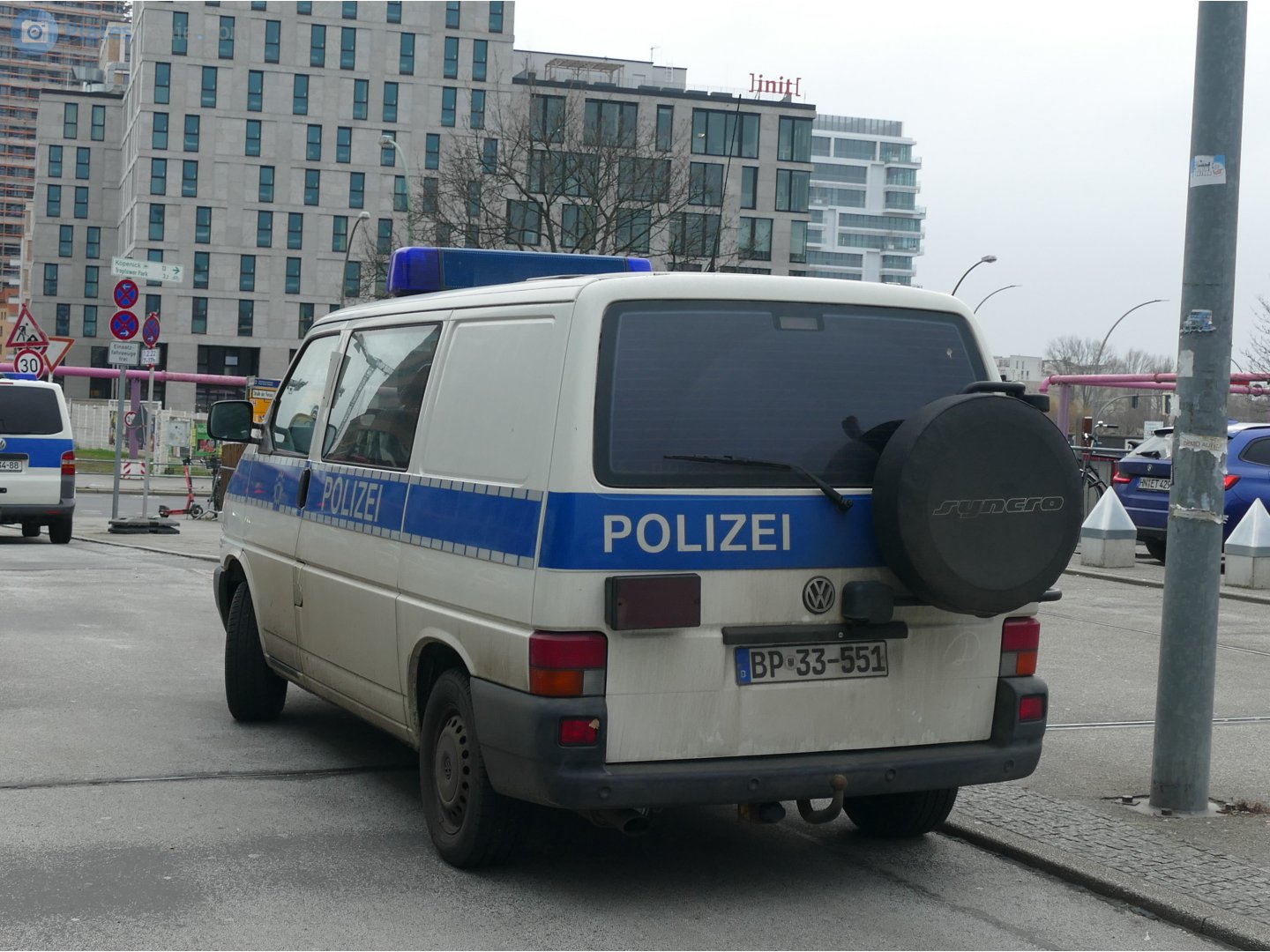 BP 33-551, Volkswagen Transporter 4th gen Van (T4) (70/7D), 1990–2003