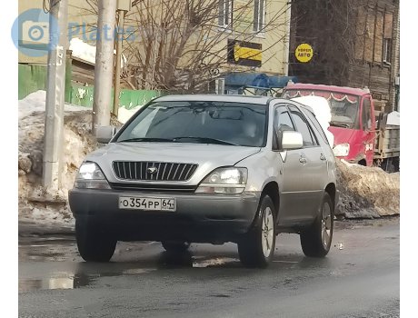 о354рр64, Toyota Harrier