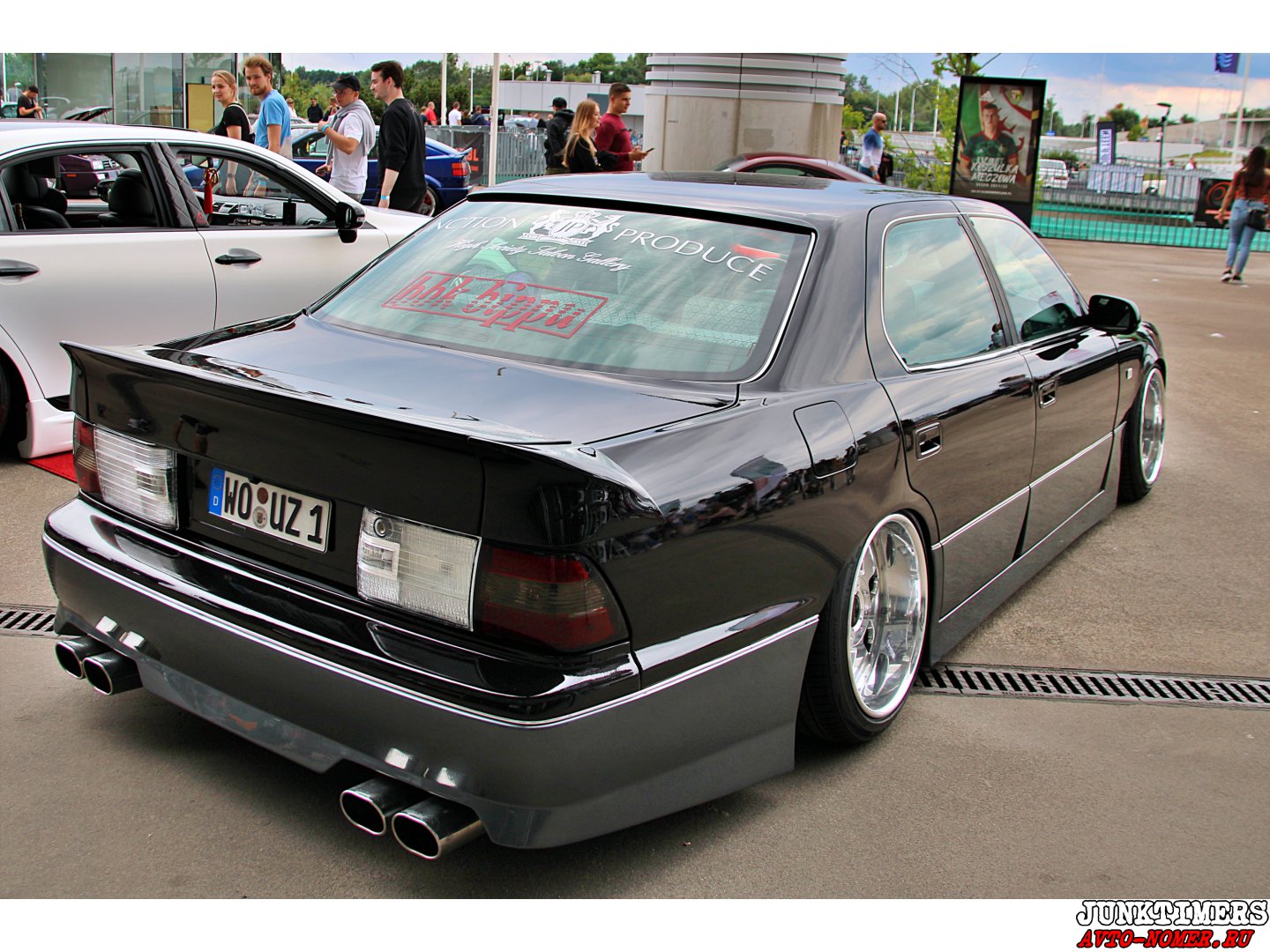 WO UZ 1, Lexus LS 2nd gen (XF20), 1994–2000