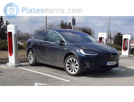 AM 50 NW, Tesla Model X