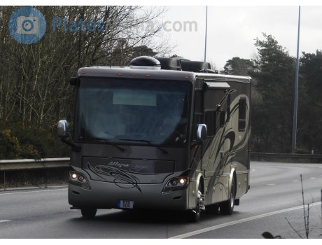 RV11 DOG, Tiffin Phaeton