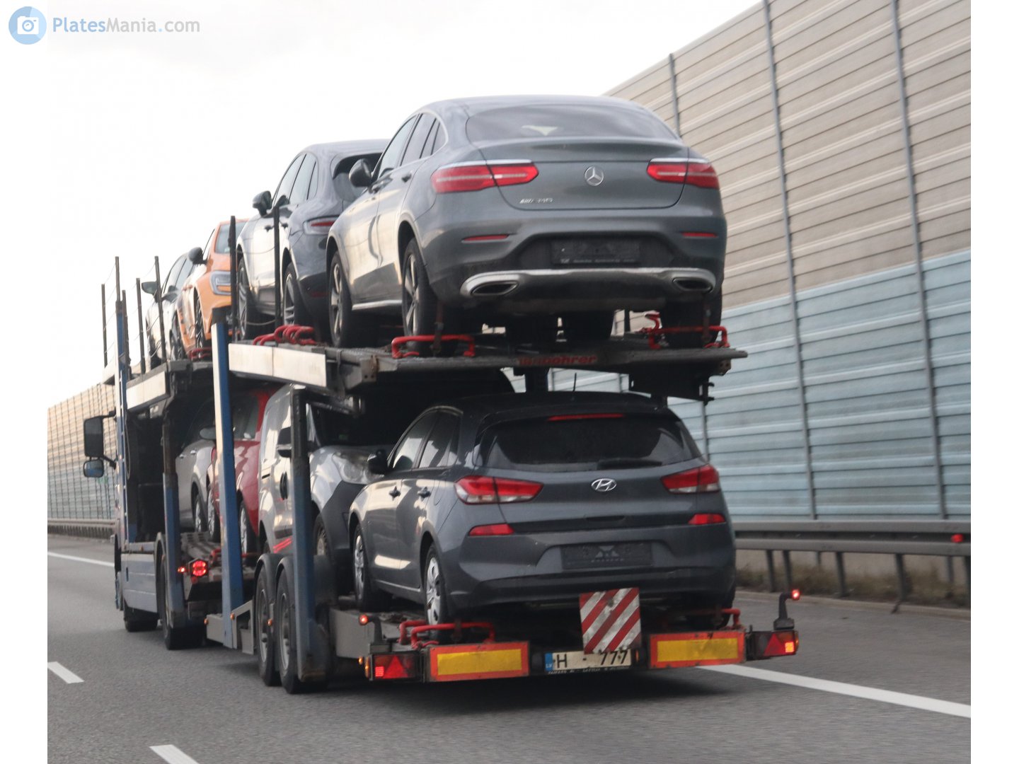 H-777, Kässbohrer Variotrans 