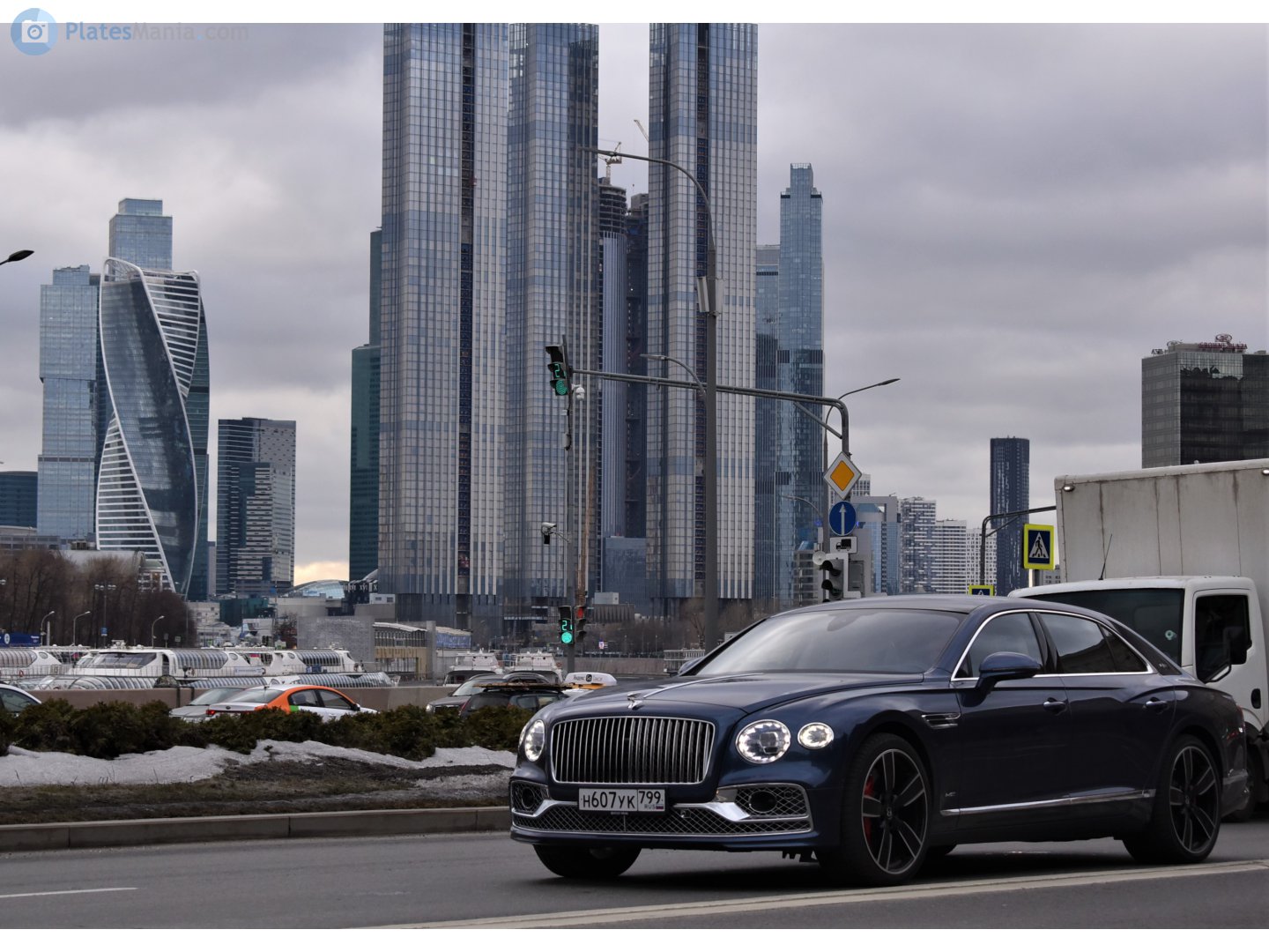 н 607 ук 799, Bentley Flying Spur 3rd gen (MSB), 2019–2024